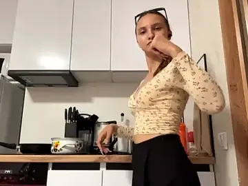 Stripchat Adult Webcam of ErgoticEther