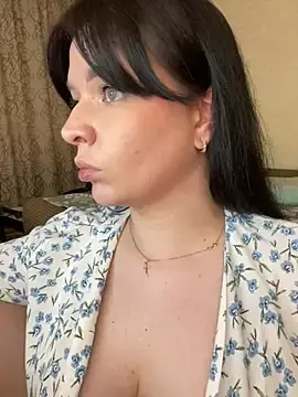 Stripchat Sex Cam of Poly_Nick