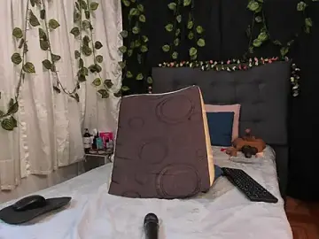 Stripchat Best live sex cam show of Delilah_85