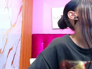Stripchat Live Porn of yourcuteneighbourr