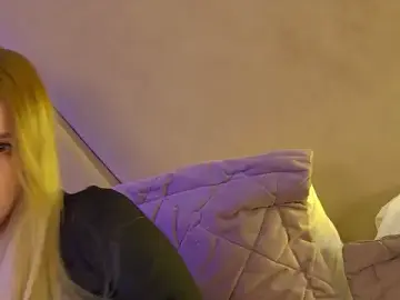 Stripchat Free Porn Cam of MilanaBalmain