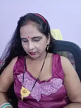 Stripchat Live Sex Cam of reemacouple007