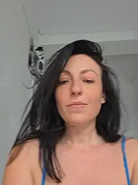 Stripchat Watch Live Sex Cams of Risky_woman