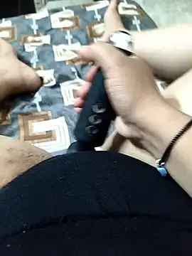 Stripchat Free Porn Cam of HORNI_JASMIN7