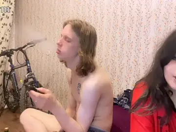 Stripchat Adult Webcam of Crystal_Love_Porn