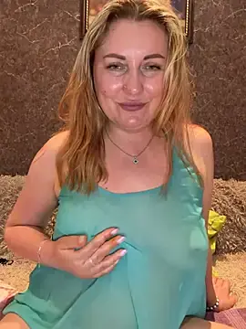 Stripchat Live Sex of Katti_Kissa