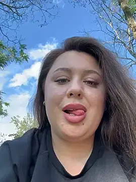 Stripchat Sex Cam of Sara_Slow