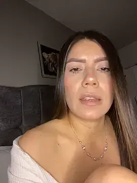 Stripchat Live Porn of martina_contreras