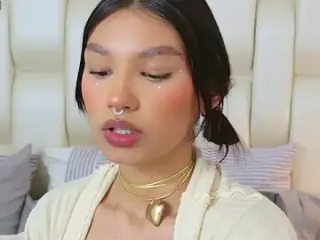 Stripchat Live Sex Cam of Mimi_Nyx