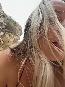 Stripchat Best live sex cam show of Mona_Plus