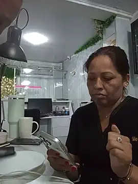 Stripchat Free Live Porn of katialatimaecha