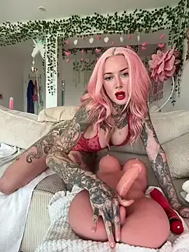 Stripchat Free Porn Cam of Stella-Kink