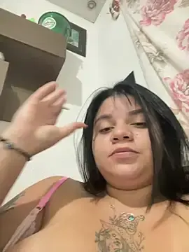 Stripchat Free Live Porn of badgalbitch3