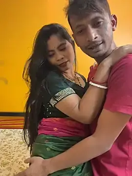 Stripchat Free Porn Cam of RedQQueen