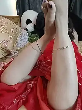 Stripchat Sex Cam of kaamuk_shweta