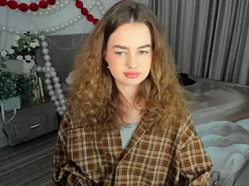Stripchat Free Porn Cam of MiracleCurly