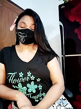 Stripchat Live Sex Cam of Tina-Sen