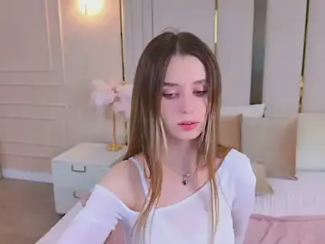 Stripchat Nude Webcam of MarybethSnow
