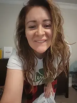 Stripchat Free Live Porn of HollyTattoo
