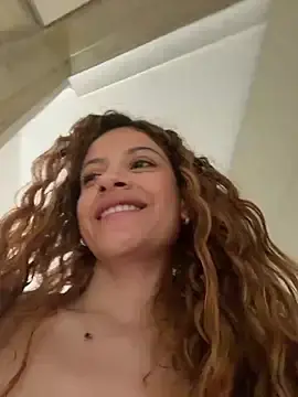 Stripchat Sex Cam of alana15