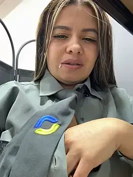 Stripchat Live Porn of Ariana-07