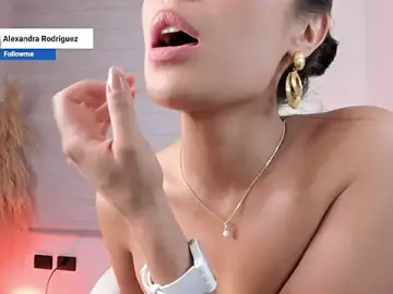 Stripchat Best live sex cam show of Alexandra_ra