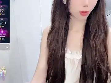 Stripchat Sex Cam of -Alicee-