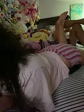 Stripchat Live Sex Cam of w3tkittty