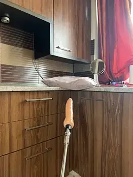 Stripchat Live Porn of Hotmomcheckk_