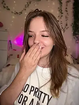 Stripchat Watch Live Sex Cams of -Meowy-