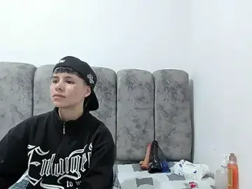 Stripchat Watch Live Sex Cams of Bruno_Cruzz