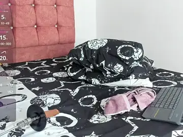 Stripchat Free Live Porn of Dulce_violetta_