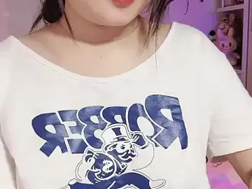 Stripchat Watch Live Sex Cams of MiniSize_vn