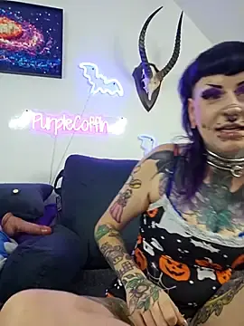 Stripchat Adult Webcam of Purple_Coffin666