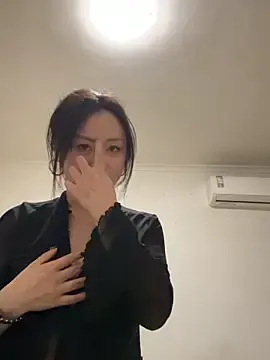 Stripchat Adult Webcam of huihui_520