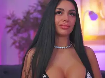Stripchat Sex Cam of LatinaMorene