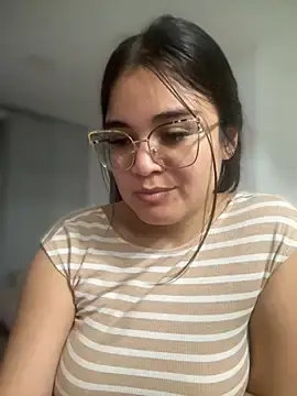 Stripchat Adult Video Chat of CamilaSofiia