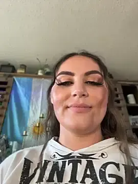Stripchat Live Sex of lovely_beast