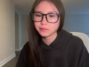 Stripchat Free Porn Cam of luvvivii