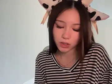 Stripchat Free Porn Cam of luvvivii