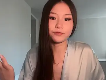 Stripchat Nude Webcam of luvvivii