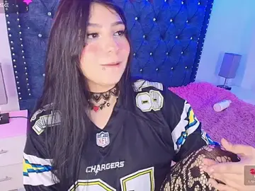 Stripchat Free Live Porn of Salem_skyler_