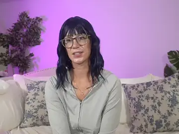 Stripchat Nude Webcam of greydesire