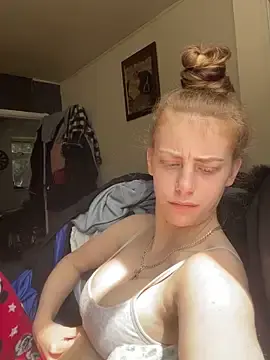 Stripchat Sex Chat of VioletxBlue