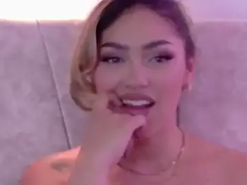 Stripchat Live Porn of Maddy_Beluci