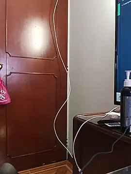 Stripchat Live Sex Cam of DaddyLolii