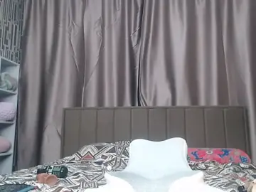 Stripchat Best live sex cam show of scyrim2