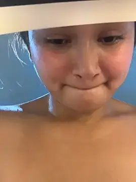 Stripchat Live Sex Cam of Lily____