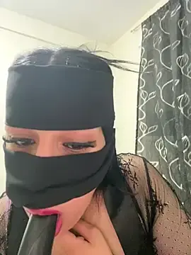 Stripchat Adult Video Chat of mari_layali
