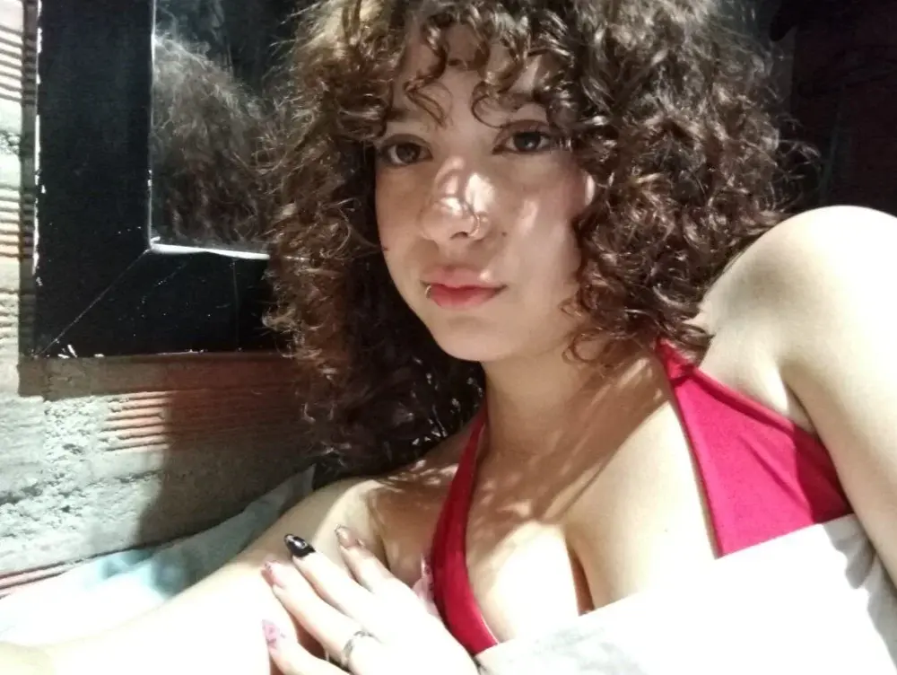 naira_velvett